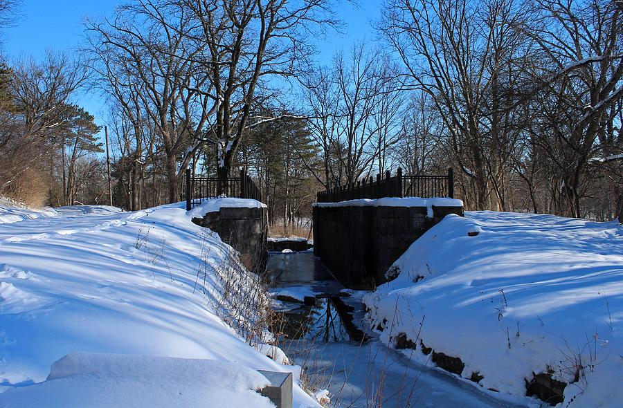 Side Cut Lock in Winter II Photograph by Michiale Schneider