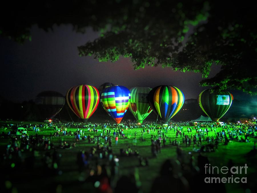 Balloon Photograph - Side lights by Rrrose Pix