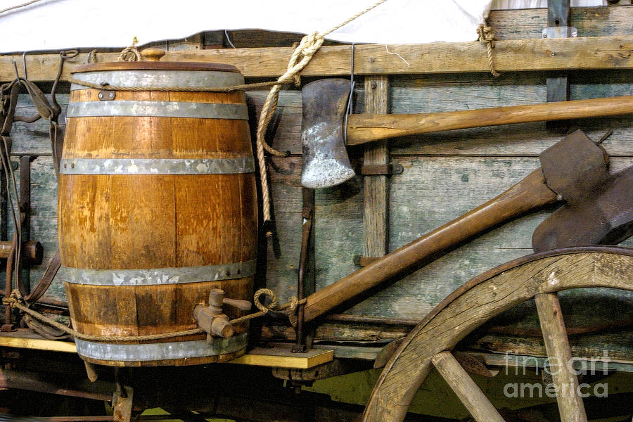 Transportation Photograph - Side View of a Covered Wagon by Linda Phelps