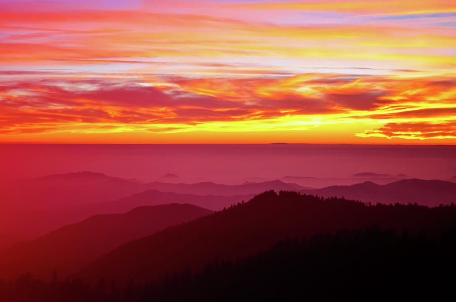 Sierra Nevada Mountain Sunset Photograph by Kyle Hanson