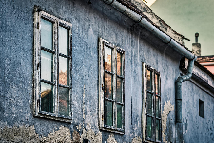 Sighisoara Windows - Romania Photograph by Stuart Litoff