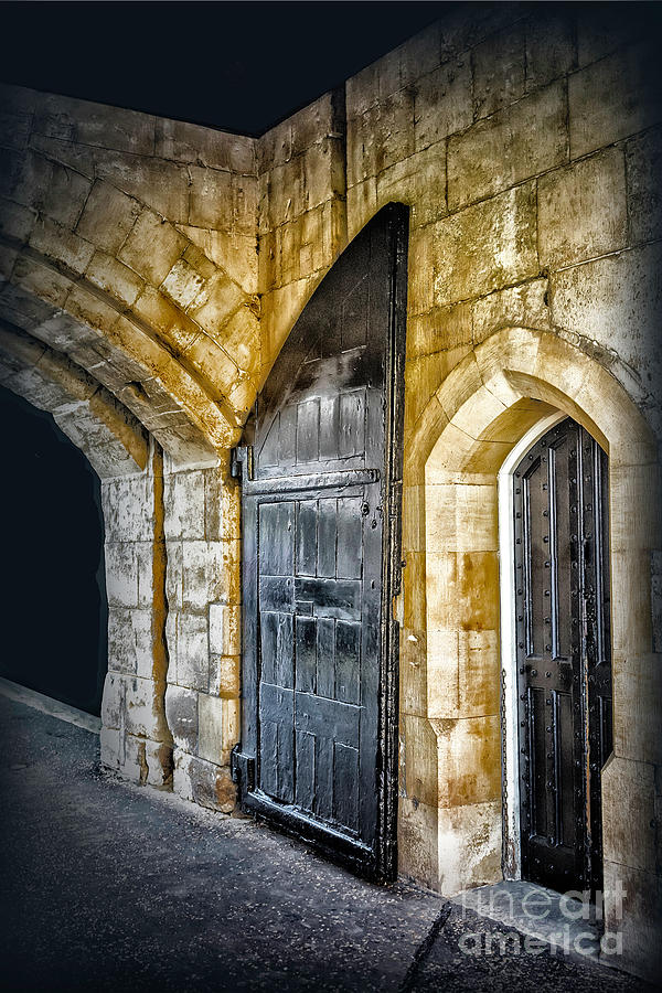 Sights From England - Big Castle Door Photograph by Walt Foegelle