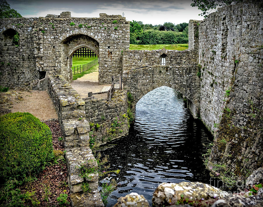  Sights in England - Castle With Moat Photograph by Walt Foegelle