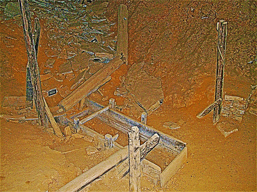 Signs Of Saltpeter Mining In Mammoth Cave In Mammoth Cave National Park