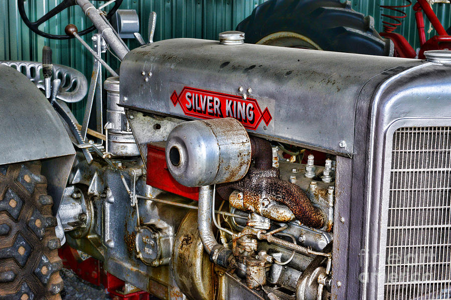 Silver King Tractor Photograph by Paul Ward