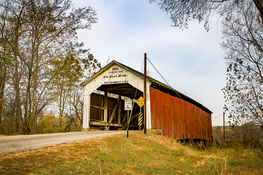 Sim Smith covered bridge Photograph by Jack R Perry