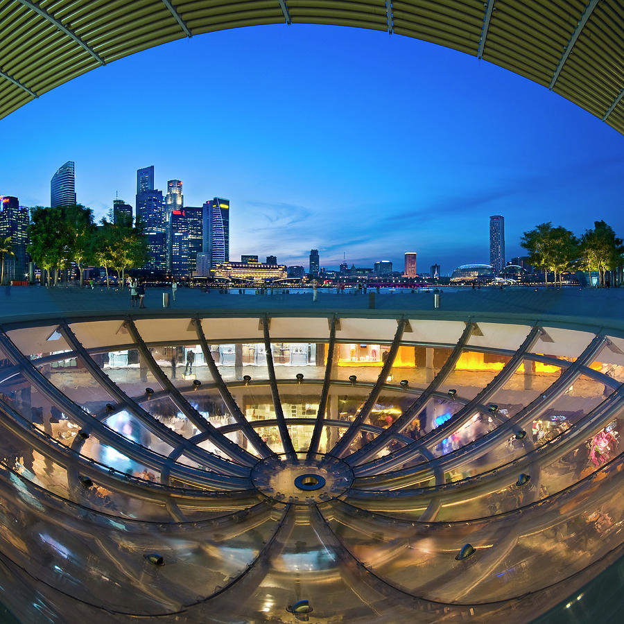 Singapore - Marina Bay Sands Photograph by Ng Hock How