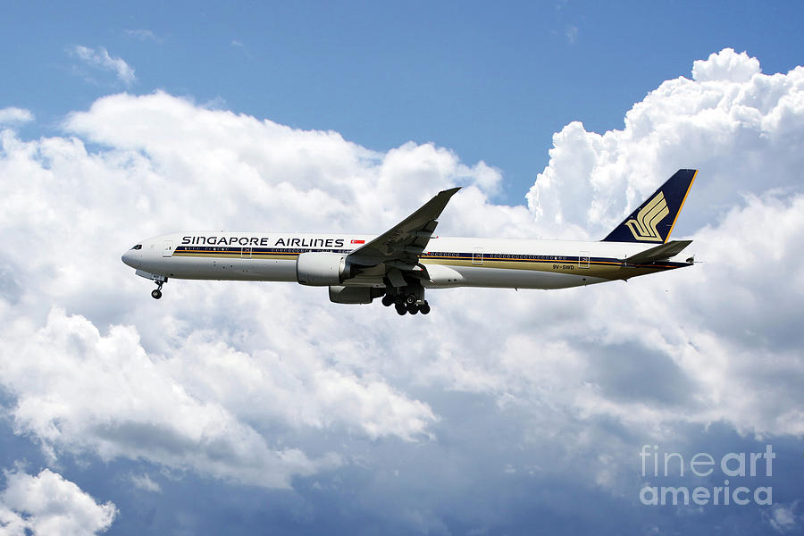 Singapore Airlines Boeing 777 Digital Art by Airpower Art