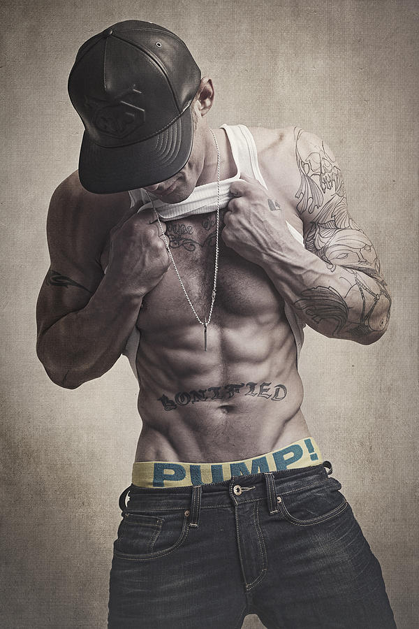 Black And White Photograph - Skater Abs by Bombelkie -  Marcin and Dawid Witukiewicz