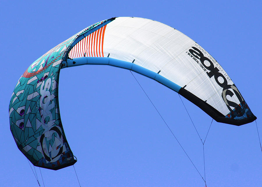 Skyway Kite 2 Photograph by Robert Wilder Jr