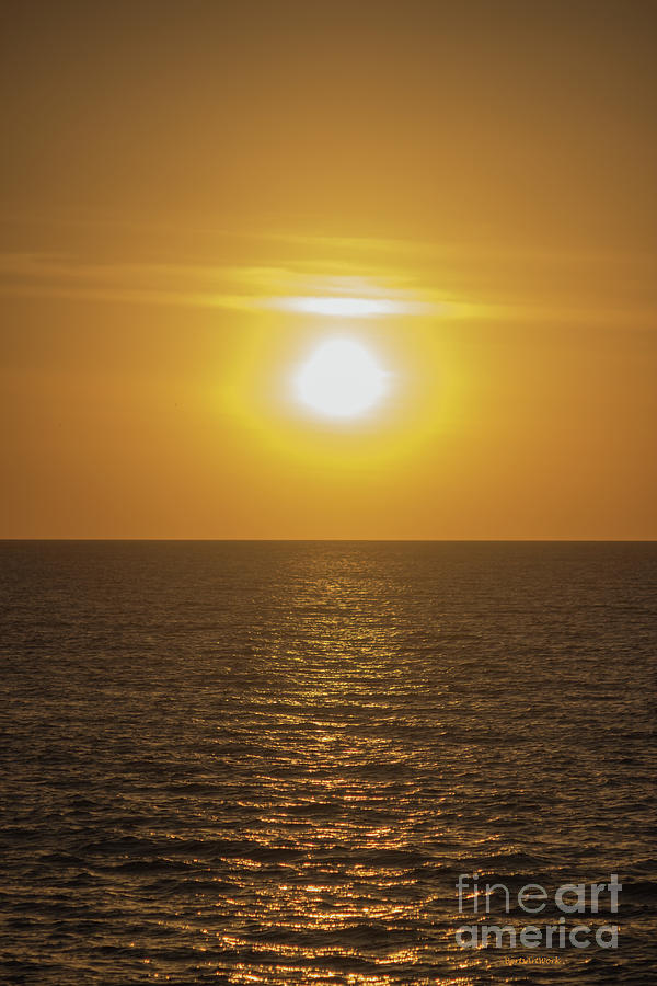 Slipping Away Sun Photograph by Roberta Byram
