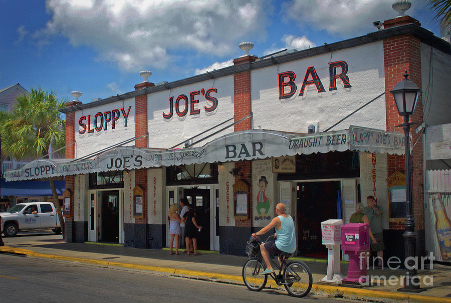 Sloppy Joes Bar Photograph by Skip Willits