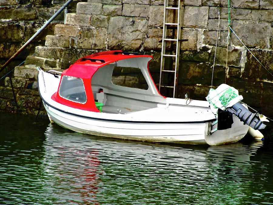 Small boat Photograph by Stephanie Moore