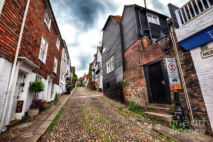 small street in Rye, Sussex , UK Photograph by Ariadna De Raadt