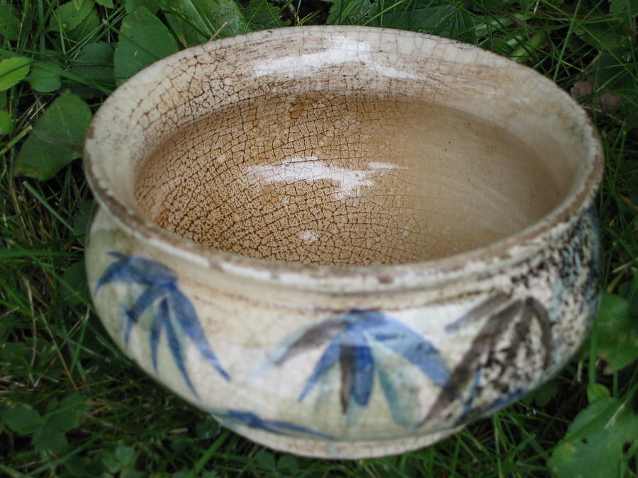 Smoke Ceramic Art - Smoke-Fired Bamboo Leaves Bowl by Julia Van Dine