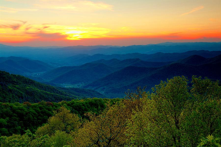 Smoky Mountains Spring Sunset Photograph By Carol Montoya