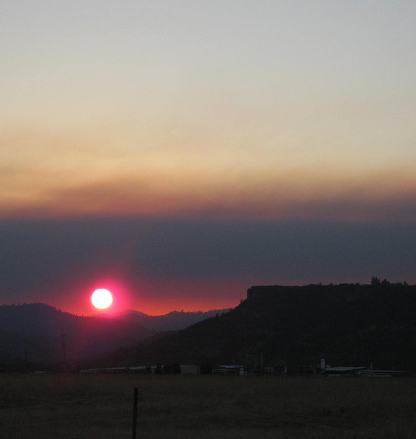 Smoky sunset near Table Rock Photograph by Marie Neder