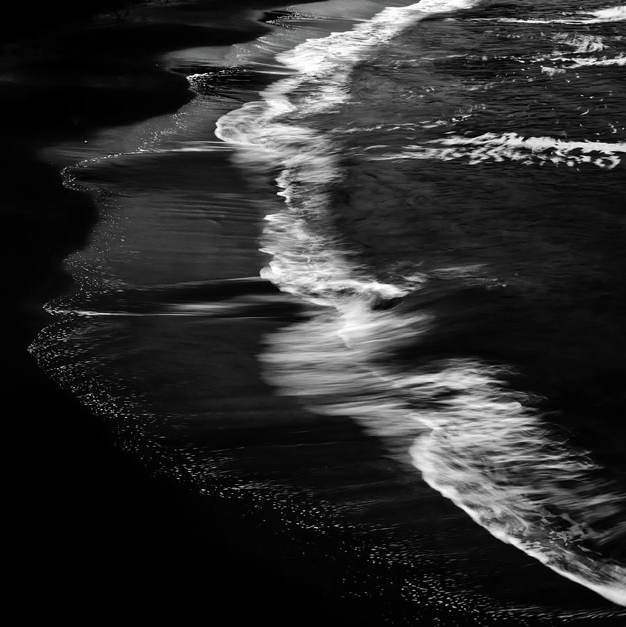 Smooth Waves Photograph by Stelios Kleanthous