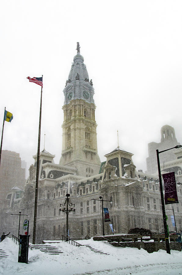 Snow on City Hall - Philadelphia Photograph by Bill Cannon