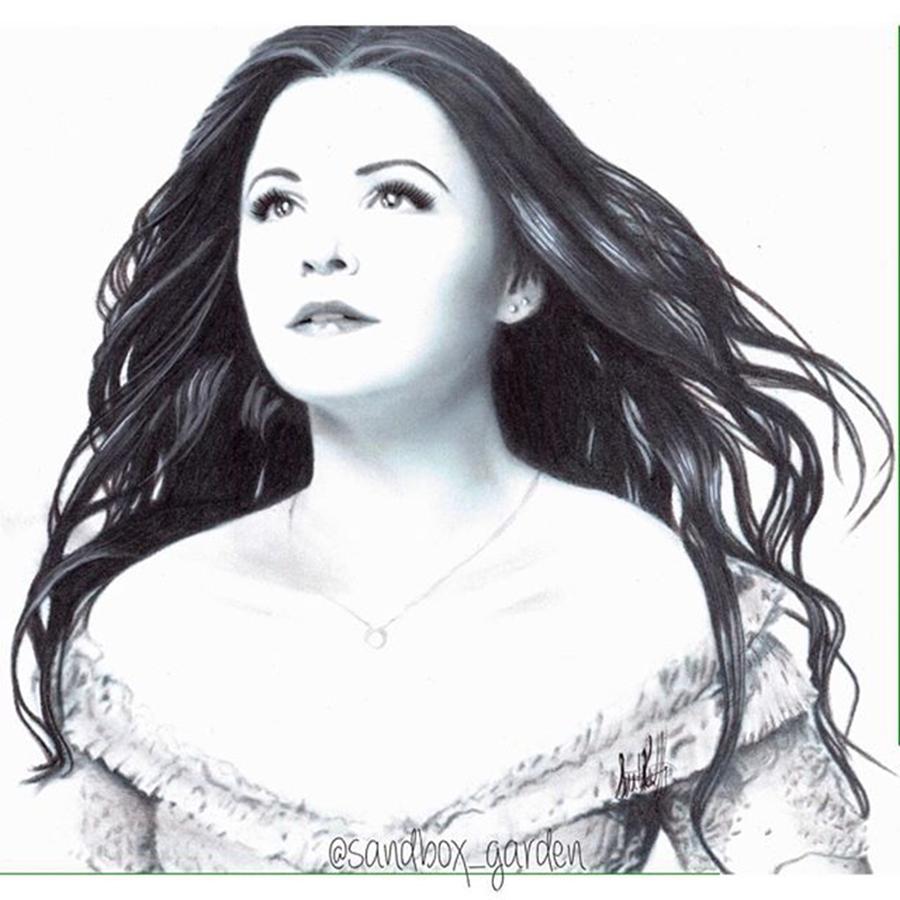 Ouat Photograph - Snow White 🌹 Her Dress Is The Reason by Sarah Krafft