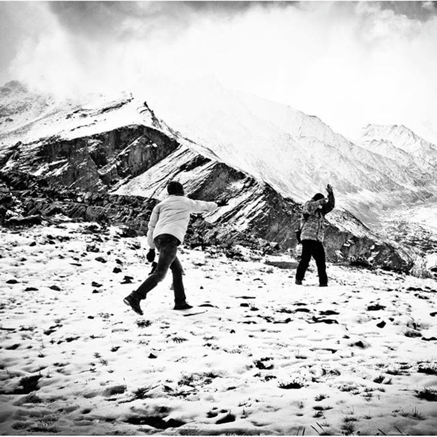 Snowball Fight On The Himalayas Photograph by Aleck Cartwright