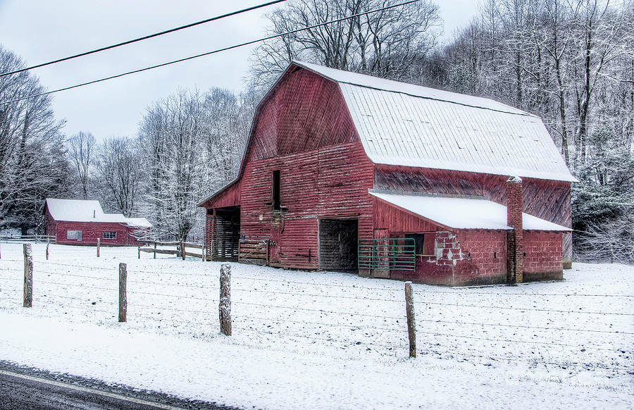 Snowy Barn Photograph By James Foshee