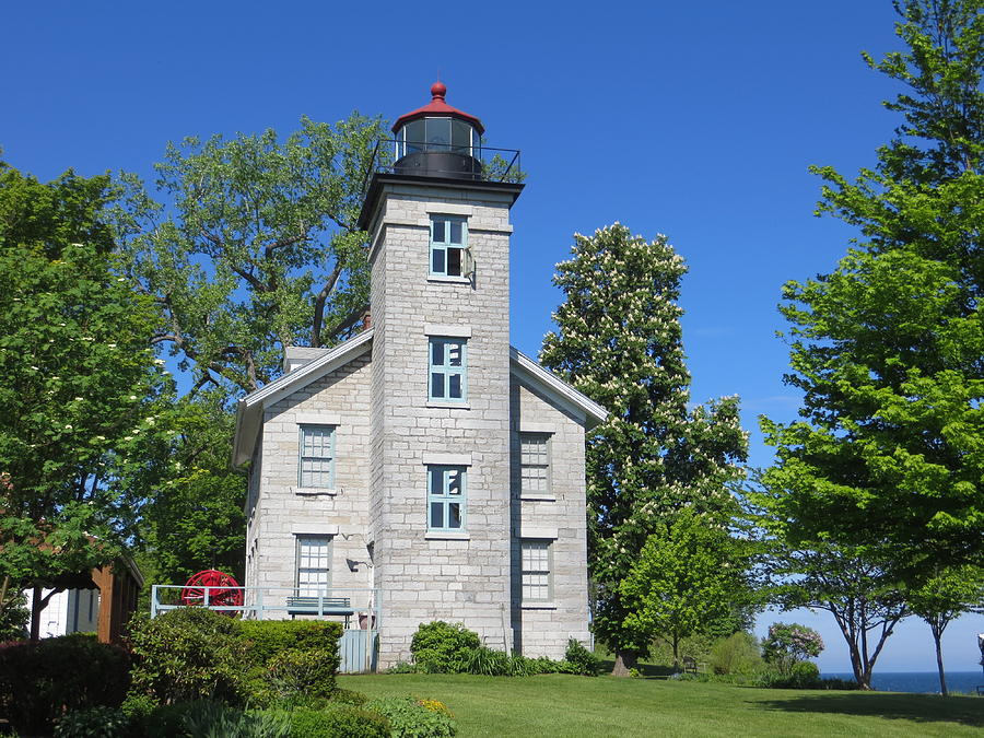 Sodus Bay Lighthouse 2 Photograph by Cindy Kellogg - Fine Art America