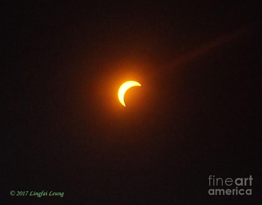 Solar Eclipse 2017 - I Photograph by Lingfai Leung