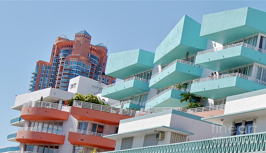 South Beach Colors Photograph by Ron Long