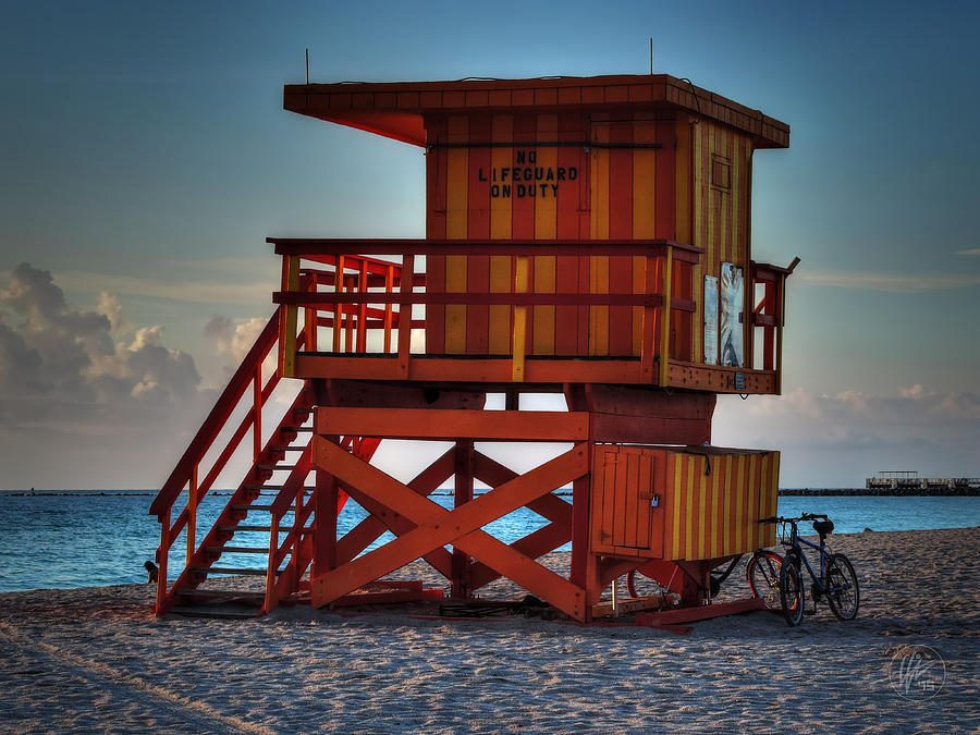Miami Photograph - South Beach Lifeguard Station 002 by Lance Vaughn