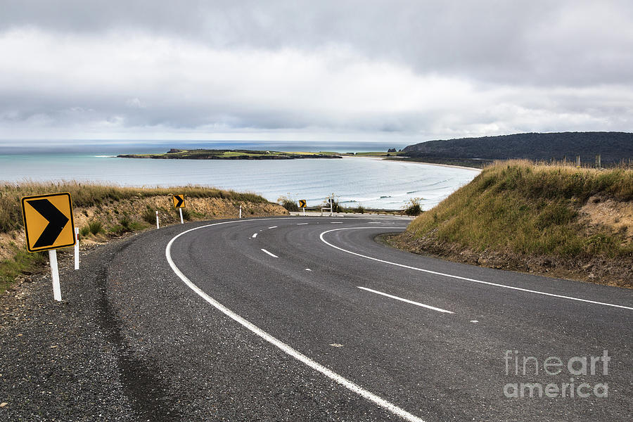 Southern Scenic road in New Zealand.  Photograph by Didier Marti
