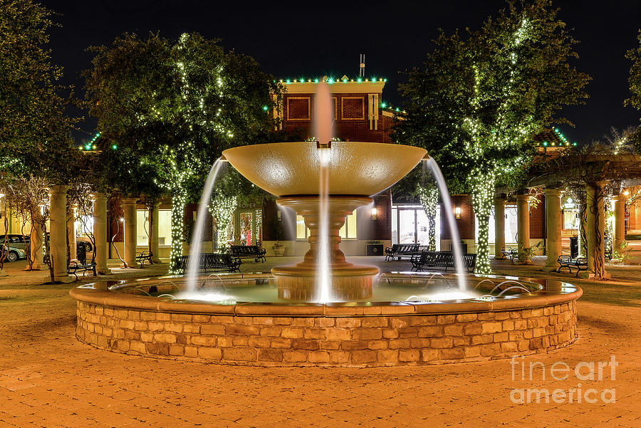 Southlake TX Fountain Photograph by Paul Quinn