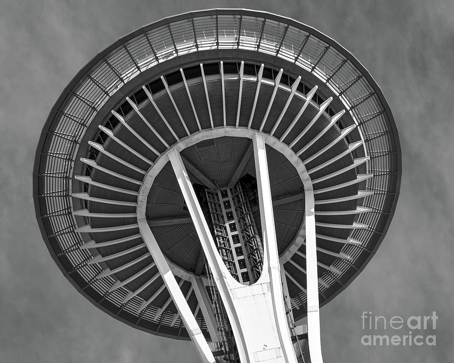 Space Needle 1 bw Photograph by Jerry Fornarotto