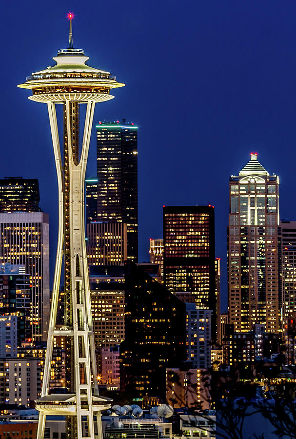 Space Needle and Skyline at Dusk Photograph by Rob Green