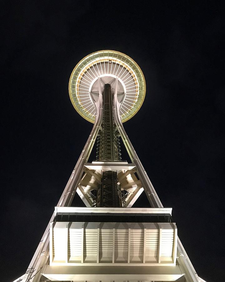 Space Needle Photograph by Brian Eberly