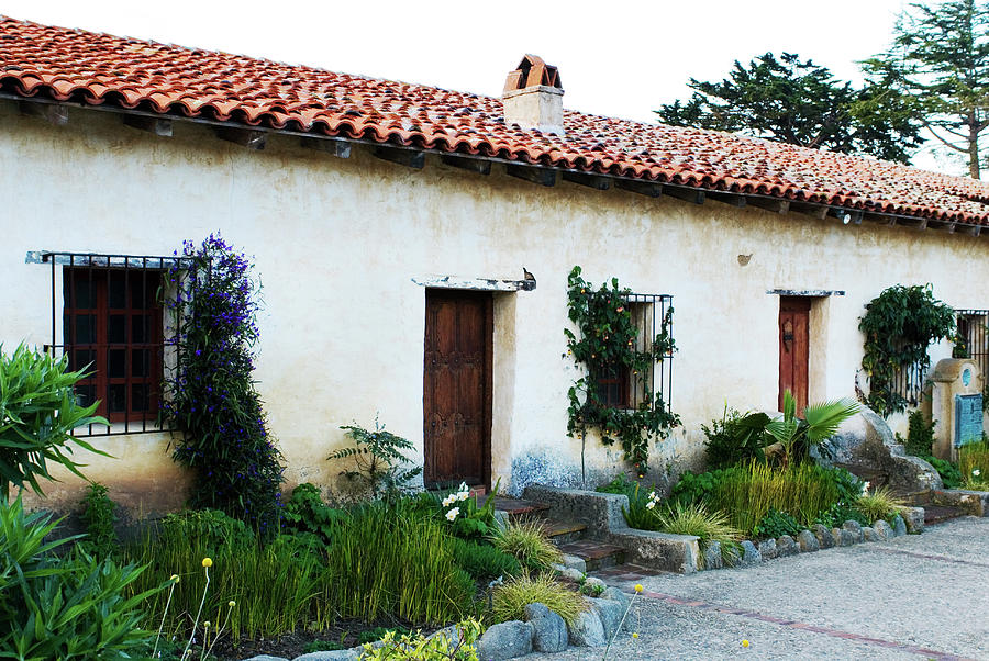 Spanish Mission Architecture by Renee Hong Spanish Mission Architecture by Renee Hong
