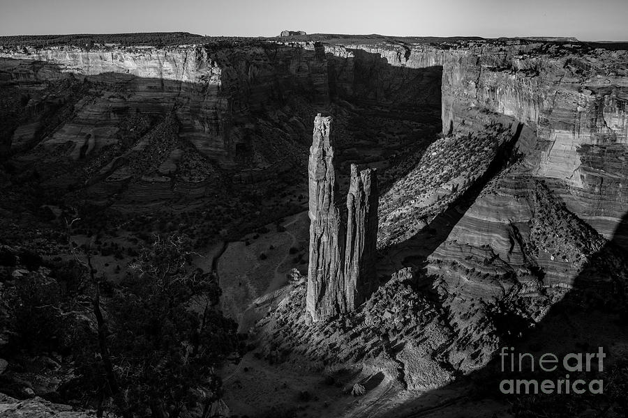 Spider Rock in Canyon de Chelly Photograph by Garry McMichael