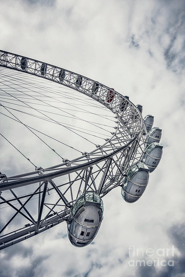 London Eye Photograph - Spin Me Around by Evelina Kremsdorf