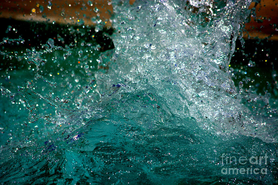 Summer Photograph - Splash by Leah McPhail