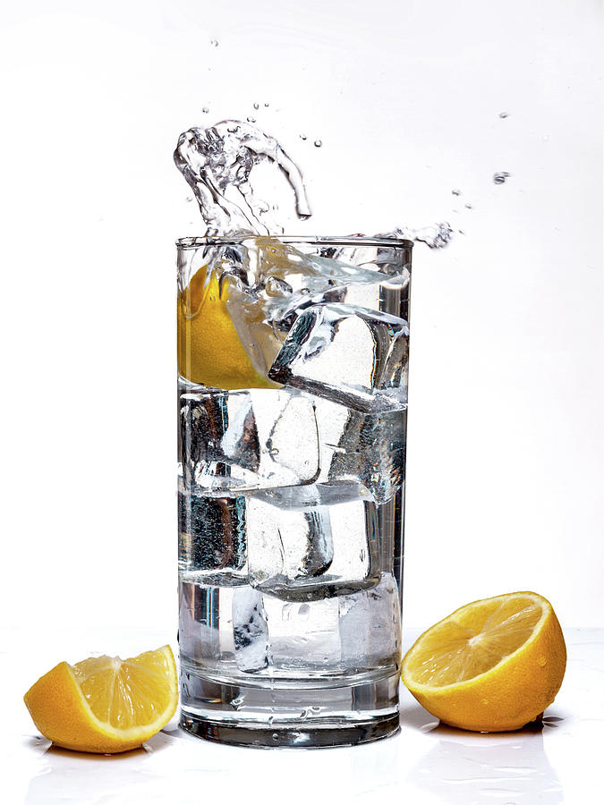 Splash of lemon Digital Art by Gary De Capua