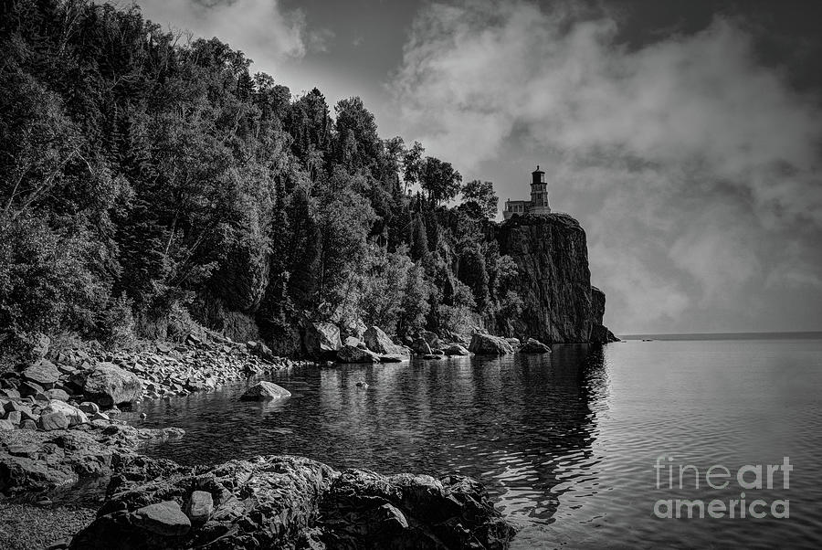 Split Rock Lighthouse Photograph by Deborah Klubertanz