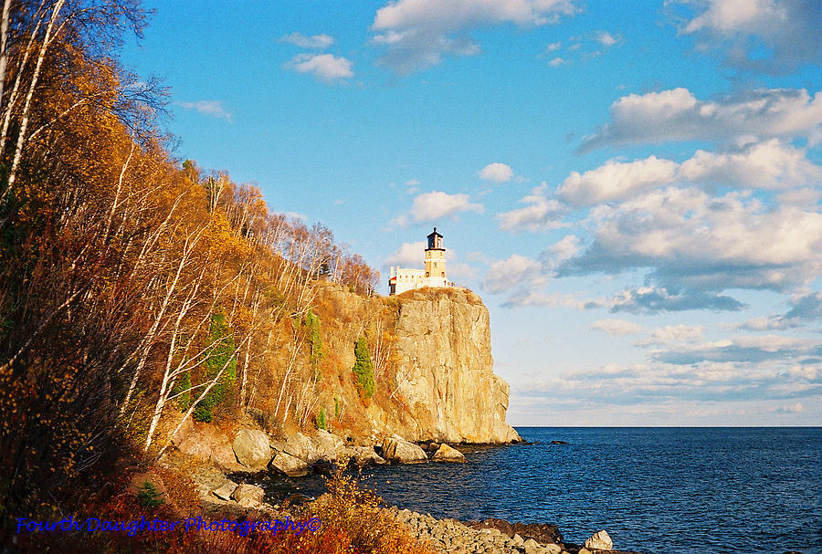 Split Rock Lighthouse Photograph by Diane Shirley