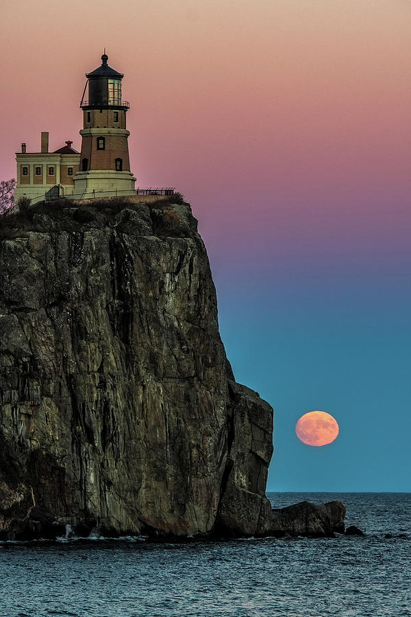 Split Rock Super Moon Photograph by Paul Freidlund