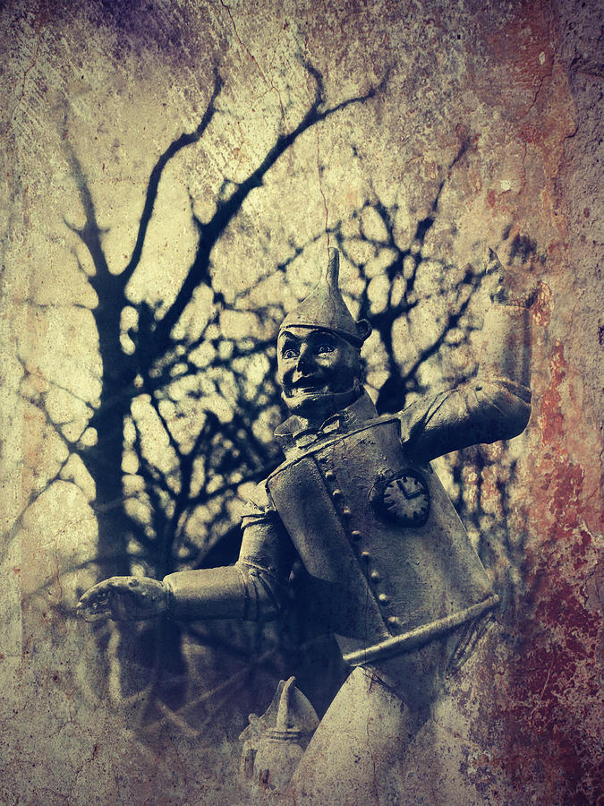 Spooky Tin Man Wizard Of OZ Photograph by Aurelio Zucco