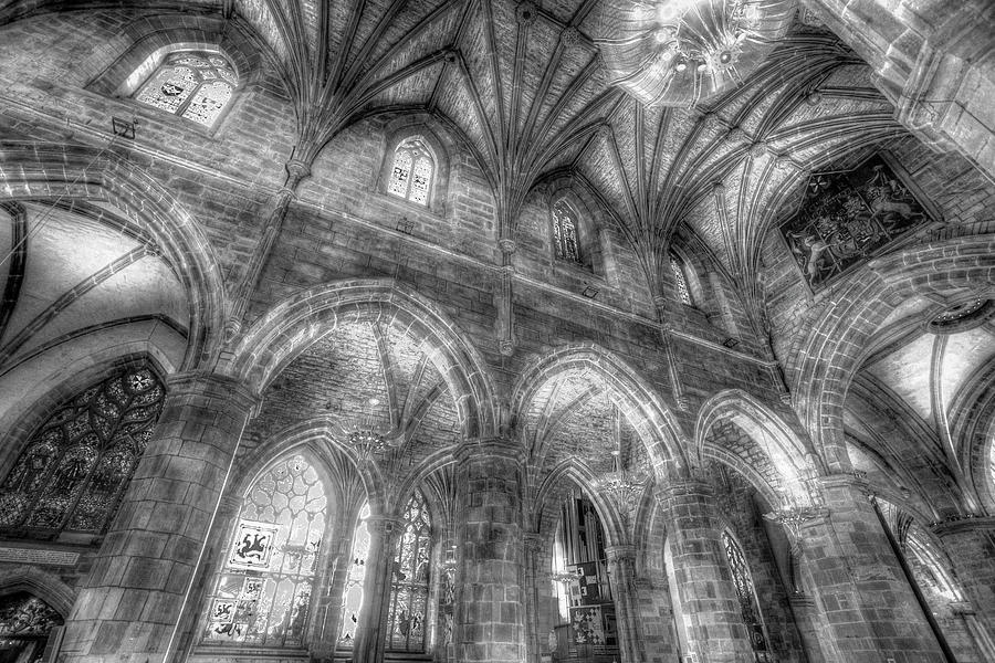 St Giles Cathedral Edinburgh Photograph by David Pyatt