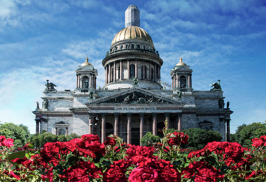 St. Izaak Cathedral in Sankt Petersburg Photograph by Jaroslaw Blaminsky