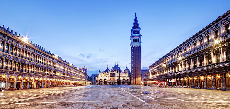 Venice Photograph - St Marks Square at Dawn - Venice by Barry O Carroll Venice Photograph - St Marks Square at Dawn - Venice by Barry O Carroll