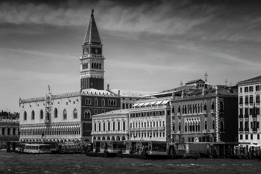 St. Marks Square Venice Photograph by Andrew Soundarajan