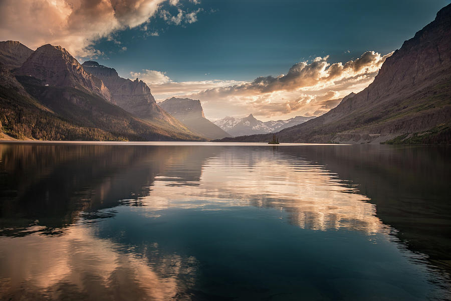 St Mary Lake sunset Photograph by William Lee
