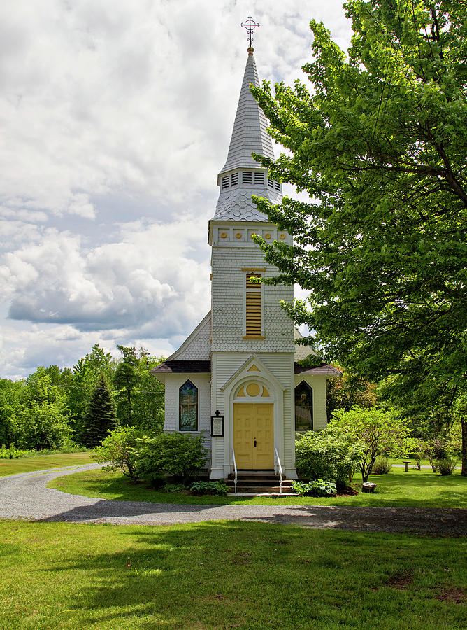 Spring Photograph - St. Matthews Chapel by Betty Pauwels